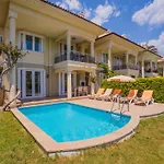 Sunset Aqua Lettings * 페티예