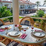 Sunset Aqua Lettings 아파트호텔 페티예