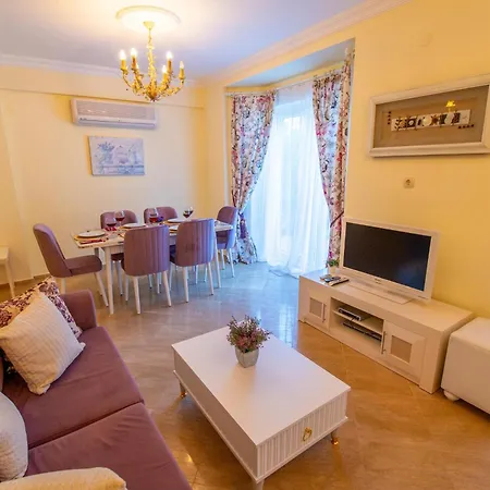 Sunset Aqua Lettings Apart-hotel *
