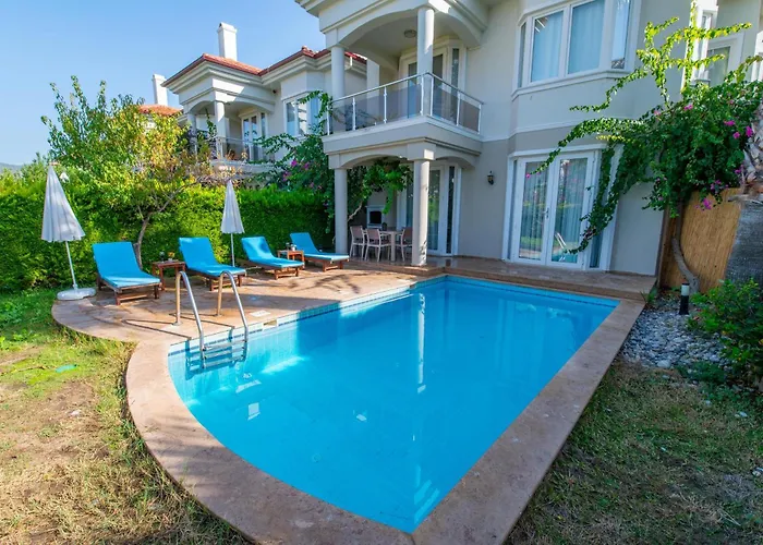 מלון דירות Sunset Aqua Lettings פאטהיה