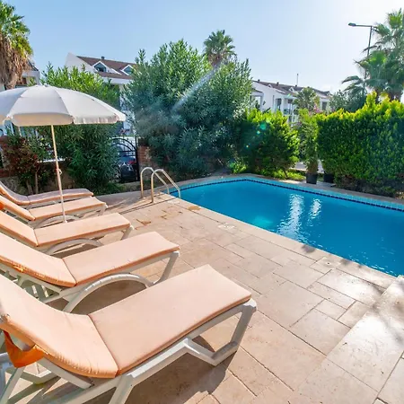 Sunset Aqua Lettings Apartahotel *