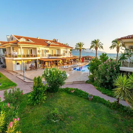 Apartahotel Sunset Aqua Lettings *