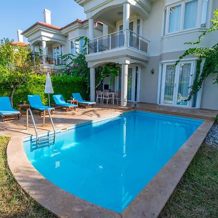 아파트호텔 Sunset Aqua Lettings 페티예