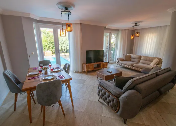 Lejlighedshotel Sunset Beach Aqua Lettings *