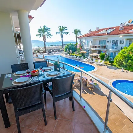 Aparthotel Sunset Aqua Lettings
